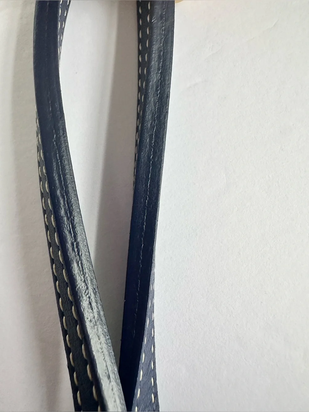 💙Authentic Goyard Saint Louis Pm Navy tote comes with the pouch